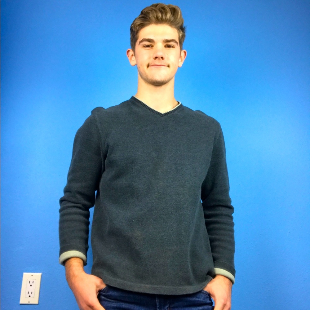 Express Men’s Classic Fit Sweater